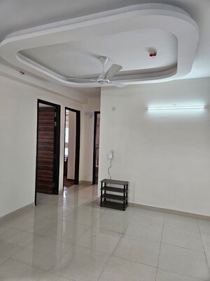 Room in 3 BHK Apartment at Samridhi Luxuriya Avenue, Sector 150 – for Rent