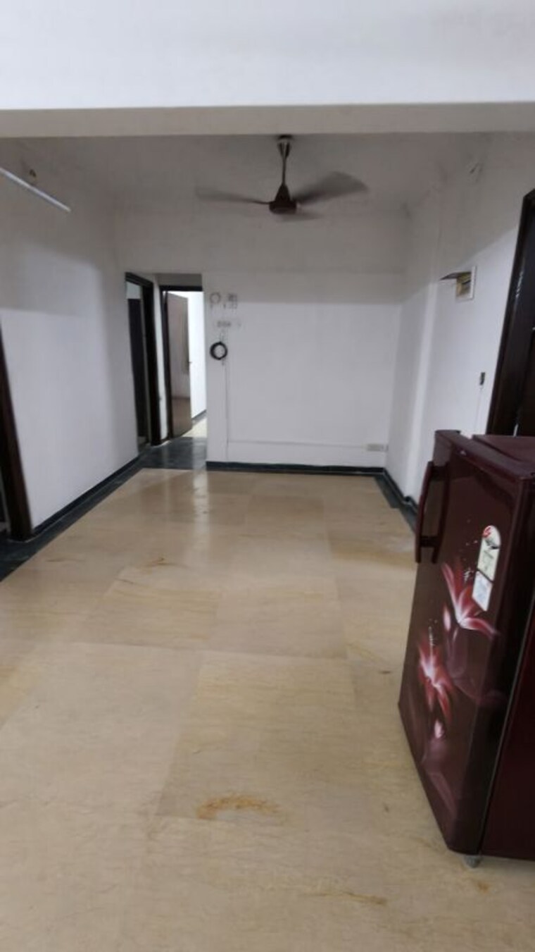 Room, serenity-complex 3 Bedroom 1200 Sq.Ft. Apartment In Andheri West Mumbai 10719000