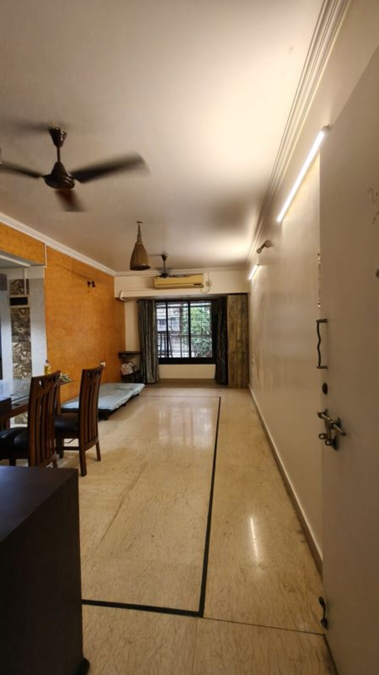 Living Room, serenity-complex 3 Bedroom 1200 Sq.Ft. Apartment In Andheri West Mumbai 10719000