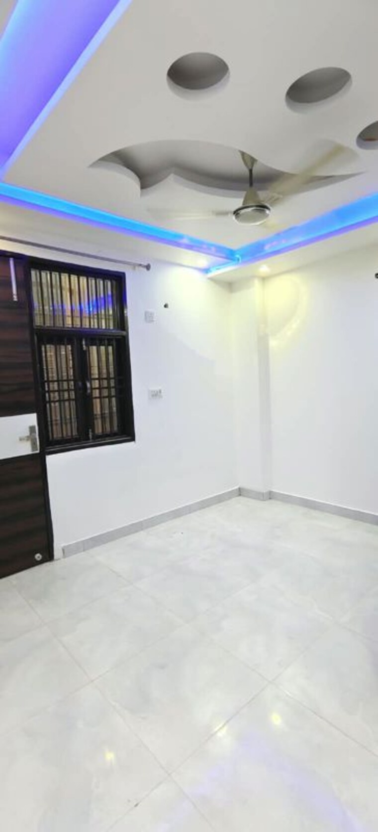 Room, dwarka mor 1 Bedroom 45 Sq.Yd. Builder Floor In Dwarka Mor Delhi 10698769