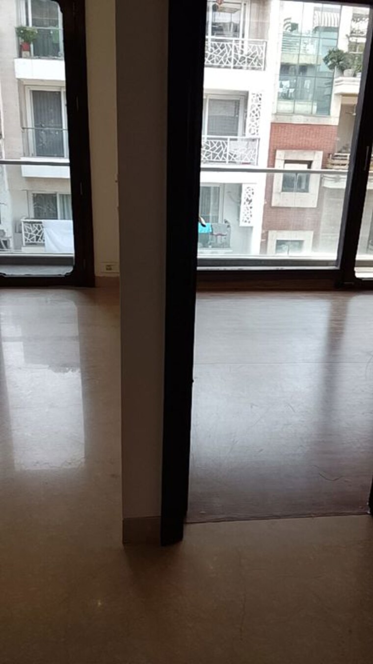Room, green park 3 Bedroom 300 Sq.Ft. Builder Floor In Green Park Delhi 10718966