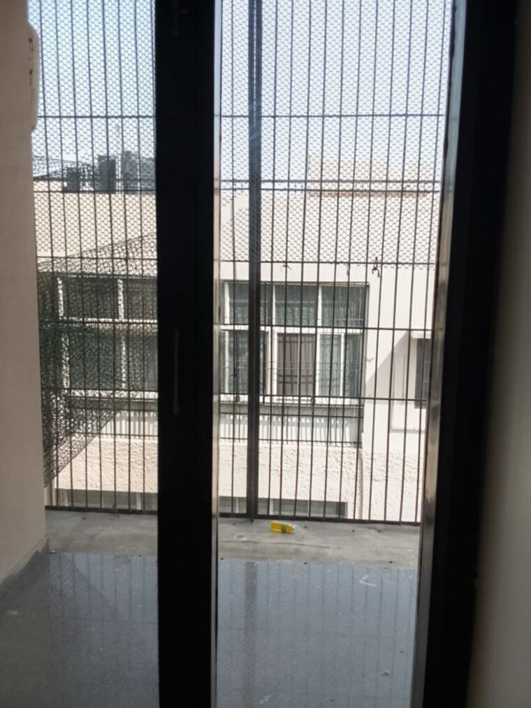 Room, green park 3 Bedroom 300 Sq.Ft. Builder Floor In Green Park Delhi 10718966