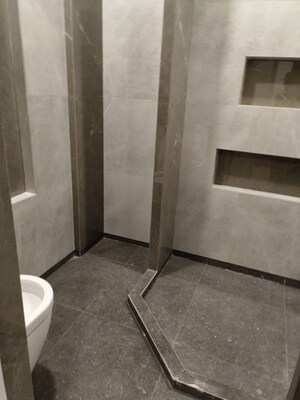 Bathroom in 4 BHK Builder Floor at Kakatiya Hills, Jubilee Hills – for Rent