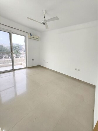 3.5 BHK +  2200 Sq.Ft. Apartment in Orchid Island