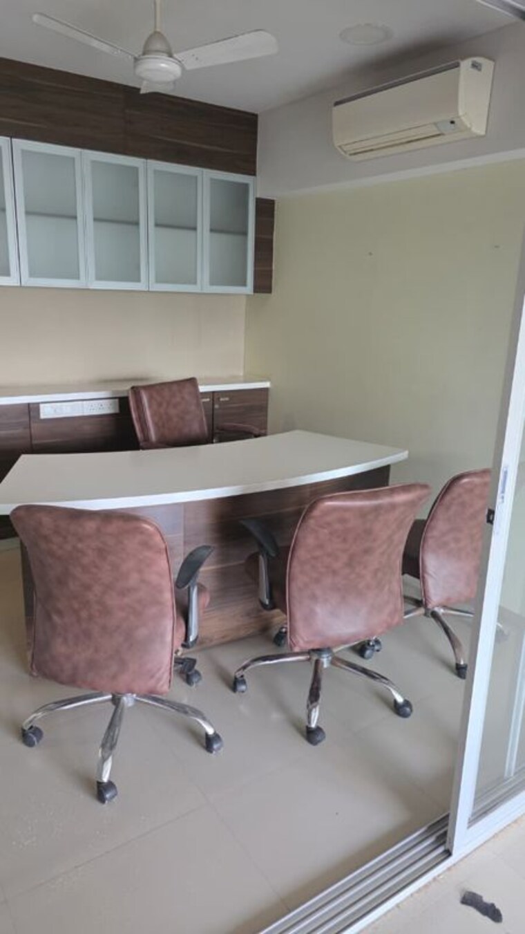 Team Area, shivalik-satyamev Commercial Office Space 750 Sq.Ft. In Bopal Ahmedabad 10719026