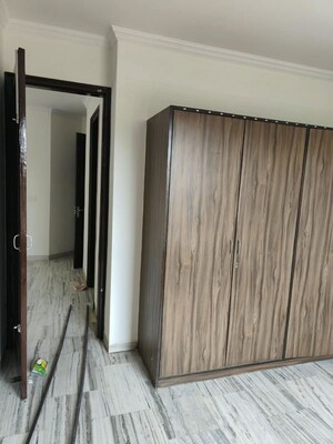 3 BHK Independent House For Rent in Sector 8