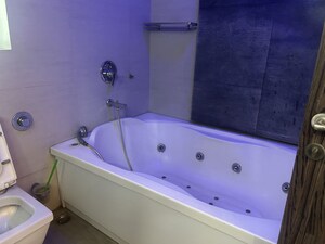 Bathroom in 4 BHK Villa at Jolly Land CHS, Chembur – for Rent