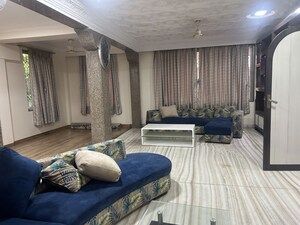 Living Room in 4 BHK Villa at Jolly Land CHS, Chembur – for Rent