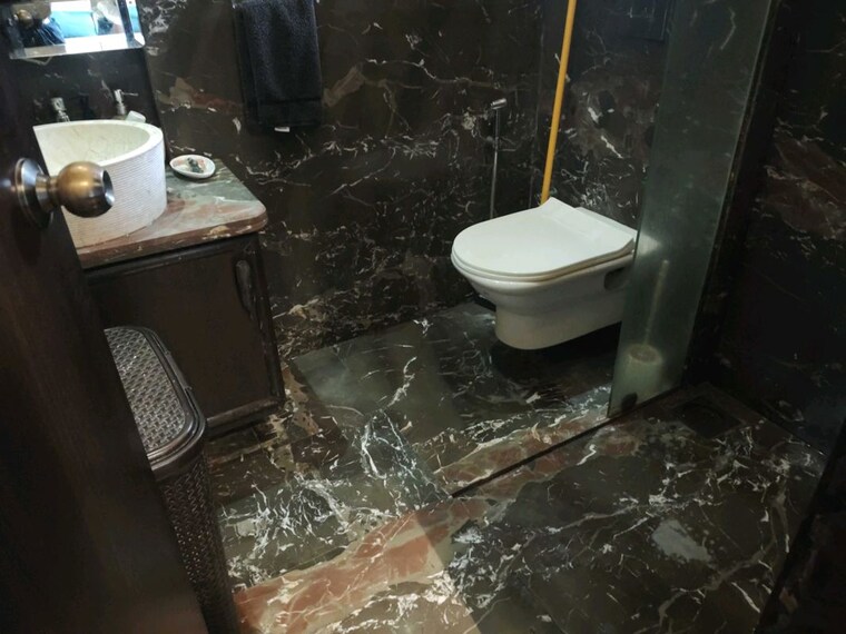 Bathroom, sugee-hiranya 2 Bedroom 673 Sq.Ft. Apartment In Dadar West Mumbai 10719044