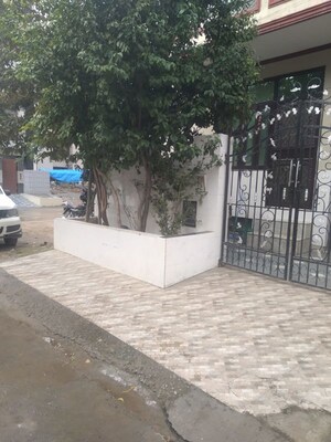 1 RK Builder Floor – Exterior View View at Sector 50 - for Rent