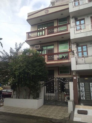 1 RK Builder Floor – Exterior View View at Sector 50 - for Rent