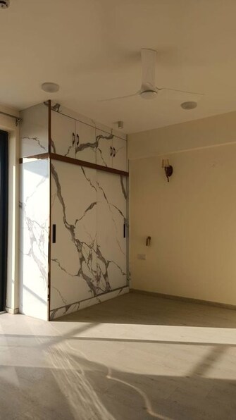 3.5 BHK +  1470 Sq.Ft. Apartment in Signature Global City 63A