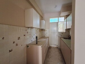 Kitchen in 3 BHK Builder Floor at Sector 21 – for Rent