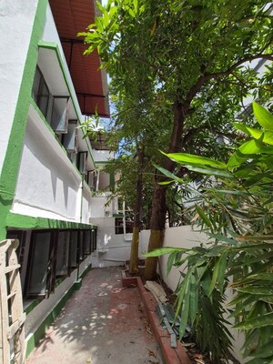 Balcony in 4 BHK Villa at Bharat Tirth CHS, Chembur – for Rent