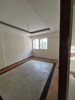Room in 4 BHK Villa at Bharat Tirth CHS, Chembur – for Rent