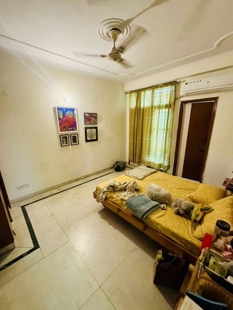 Living Room, ss-the-palladians 3 Bedroom 1500 Sq.Ft. Apartment In Sector 47 Gurgaon 10719130