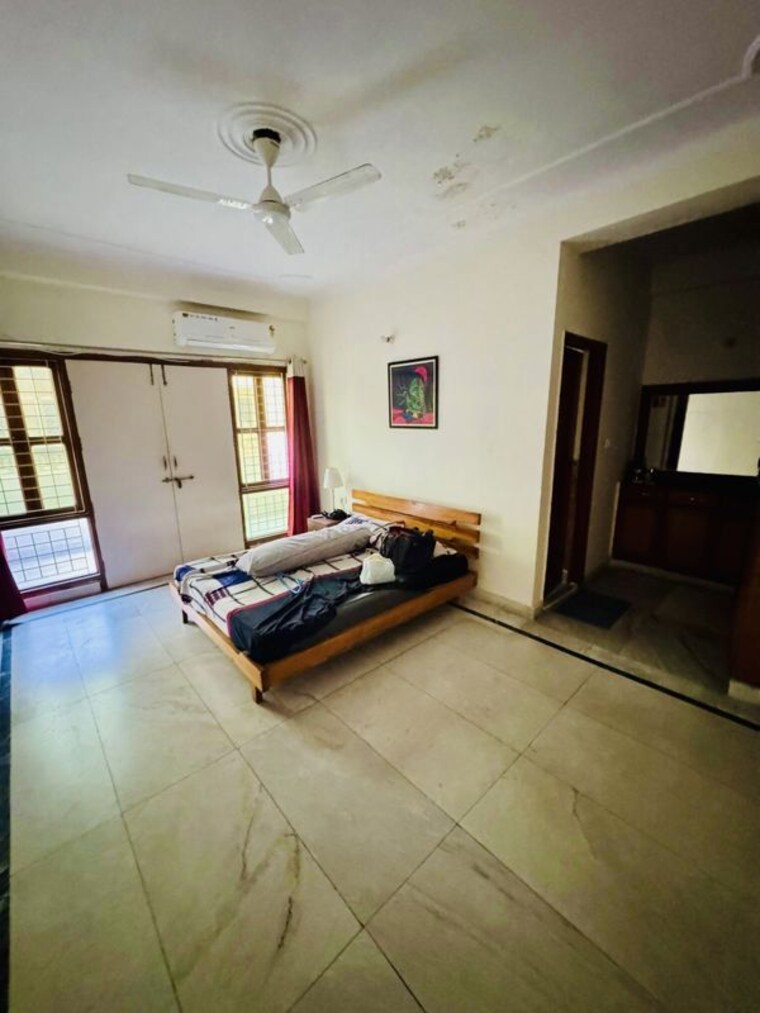 Living Room, ss-the-palladians 3 Bedroom 1500 Sq.Ft. Apartment In Sector 47 Gurgaon 10719130