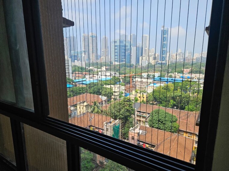 Balcony, leo-eminence 2 Bedroom 622 Sq.Ft. Apartment In Bandra East Mumbai 10719137