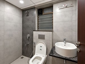 Bathroom in 1 BHK Apartment at Mahindra Alcove, Chandivali – for Rent