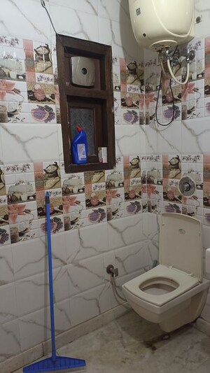 Bathroom in 2 BHK Builder Floor at Old Rajinder Nagar – for Rent