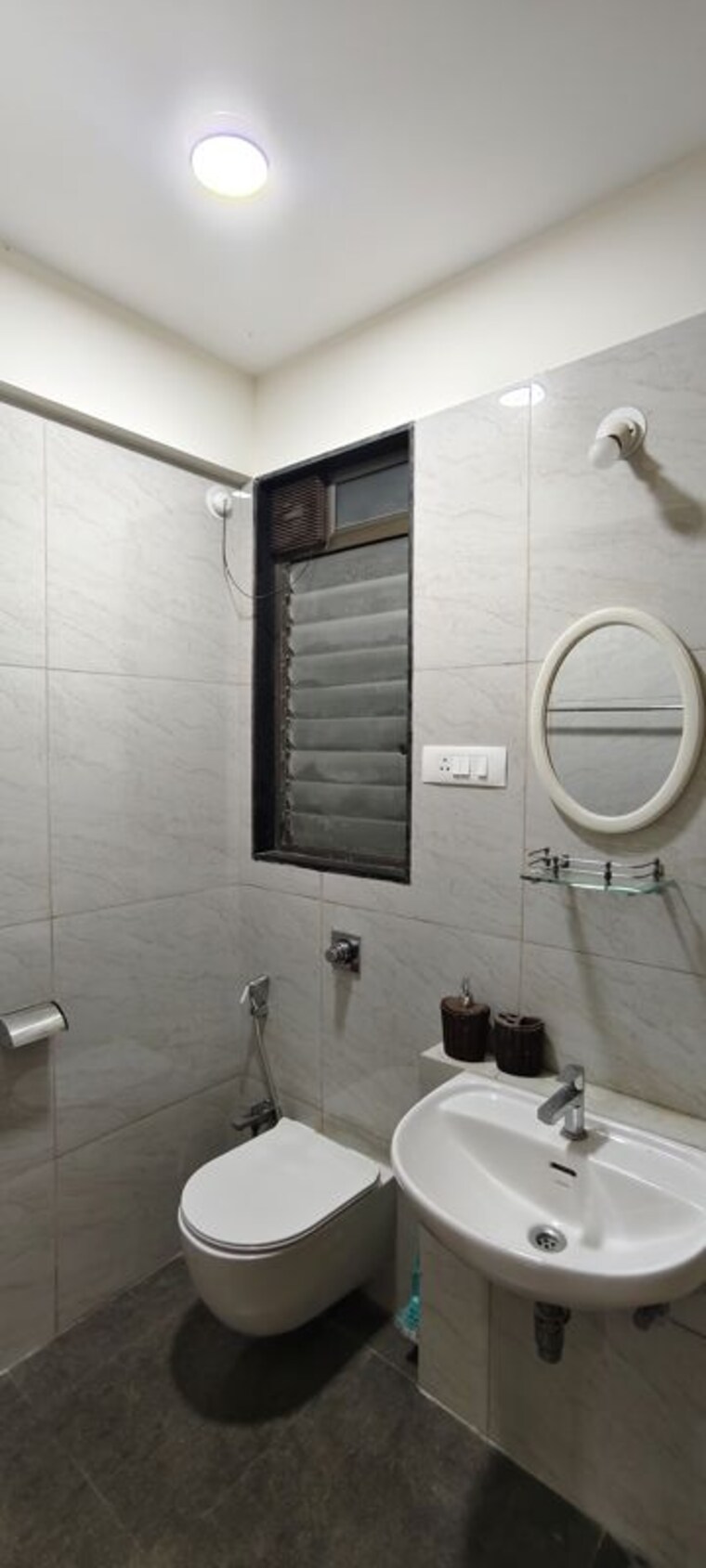 Bathroom, chandak-34-park-estate 2 Bedroom 617 Sq.Ft. Apartment In Goregaon West Mumbai 10719166