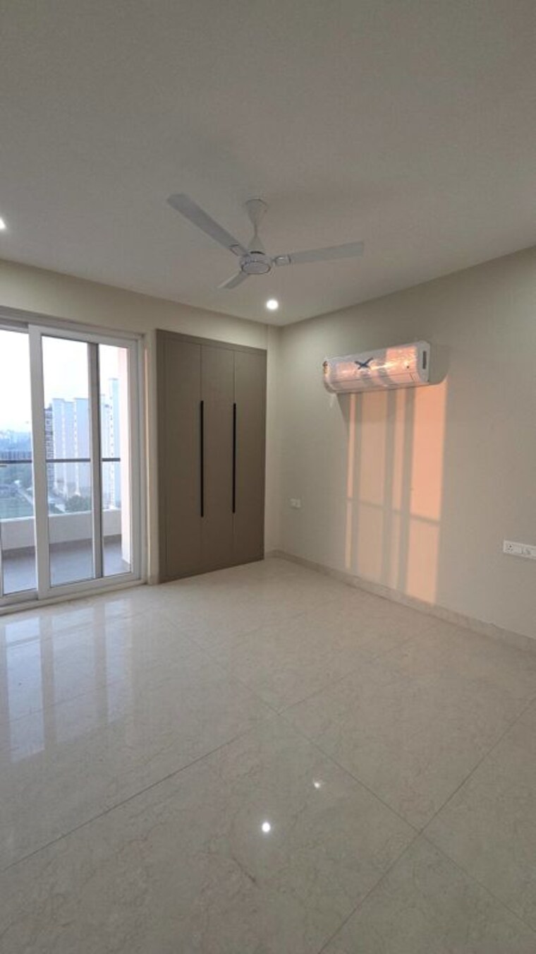 Room, skyline-elevate 4 Bedroom 1506 Sq.Ft. Apartment In Ramgarh Bhudda Zirakpur 10719193