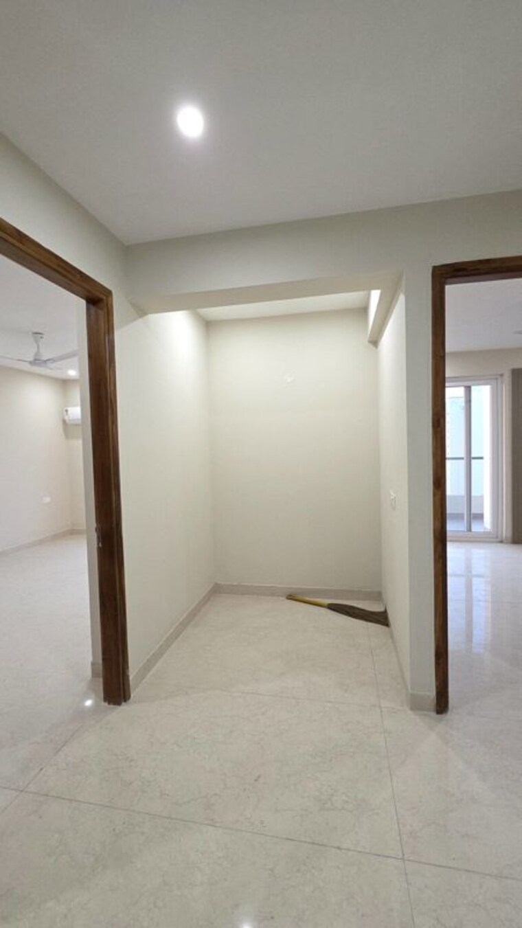 Room, skyline-elevate 4 Bedroom 1506 Sq.Ft. Apartment In Ramgarh Bhudda Zirakpur 10719193