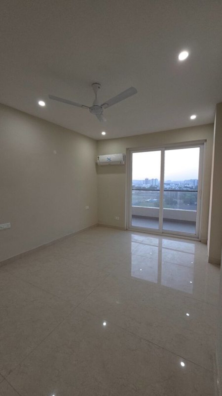 Room, skyline-elevate 4 Bedroom 1506 Sq.Ft. Apartment In Ramgarh Bhudda Zirakpur 10719193
