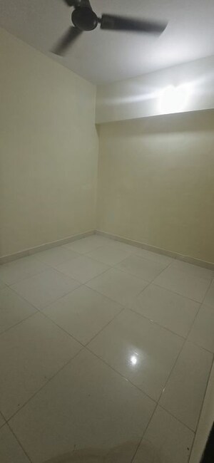 Furnished Amenities in 1 BHK Apartment at Sai Lake Residency CHS, Uthalsar – for Rent