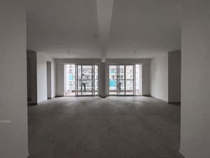 Building Lobby in 3 BHK Builder Floor at Sector 21 – for Rent