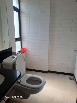 Bathroom in 3 BHK Builder Floor at Unitech Fresco, Sector 50 – for Rent