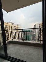 1.5 BHK +  534 Sq.Ft. Apartment in Runwal Gardens