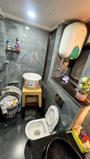Attached Bathroom in 2 BHK Builder Floor at Vipul World Floors, Sector 48 – for Rent