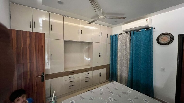 Bedroom, vipul-world-floors 2 Bedroom 1500 Sq.Ft. Builder Floor In Sector 48 Gurgaon 10719246