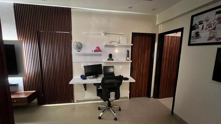 Study Room, vipul-world-floors 2 Bedroom 1500 Sq.Ft. Builder Floor In Sector 48 Gurgaon 10719246