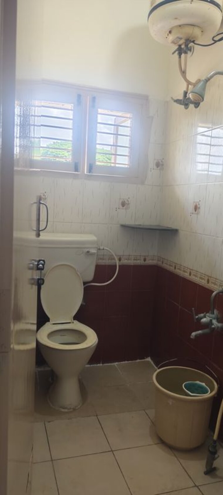 Bathroom, jeevan bima nagar 2 Bedroom 1050 Sq.Ft. Builder Floor In Jeevan Bima Nagar Bangalore 10719250