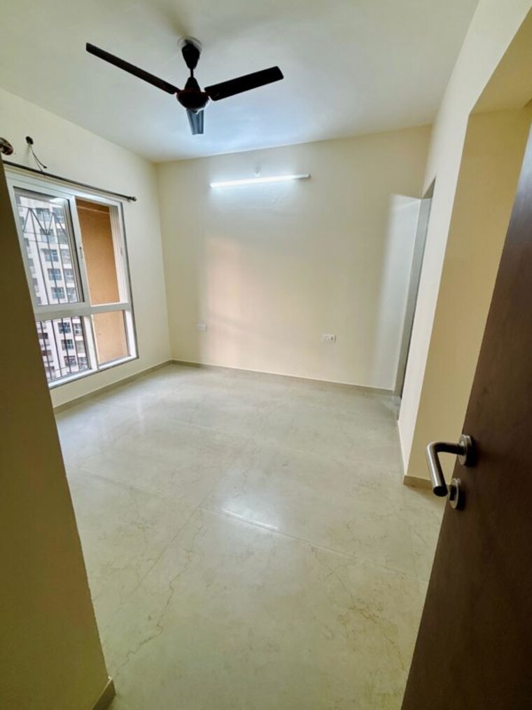 Room, dosti-west-county 2 Bedroom 628 Sq.Ft. Apartment In Balkum Pada Thane 10719288