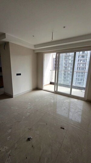 Room in 3 BHK Apartment at The Ananta Aspire, Utrathiya – for Rent