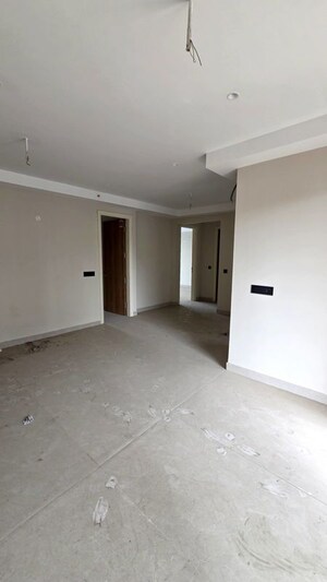Room in 3 BHK Apartment at The Ananta Aspire, Utrathiya – for Rent