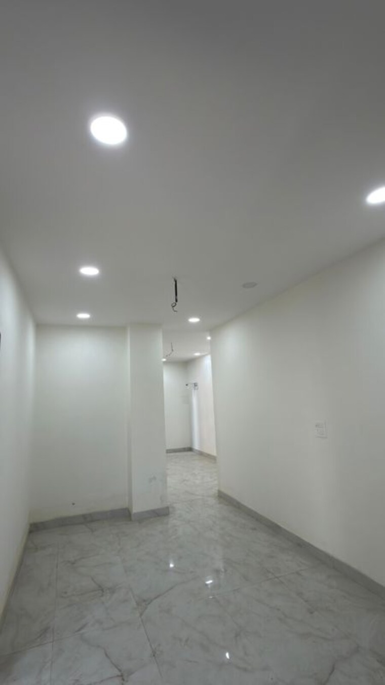 Room, ultima-107 3 Bedroom 1800 Sq.Ft. Builder Floor In Sector 104 Noida 10719300