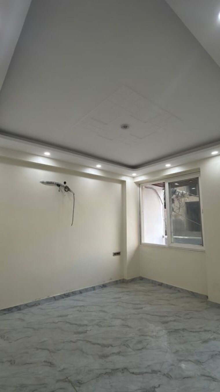 Room, ultima-107 3 Bedroom 1800 Sq.Ft. Builder Floor In Sector 104 Noida 10719300