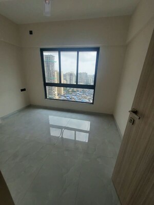 1 BHK Apartment For Rent in Transcon Triumph Tower 2, Andheri West