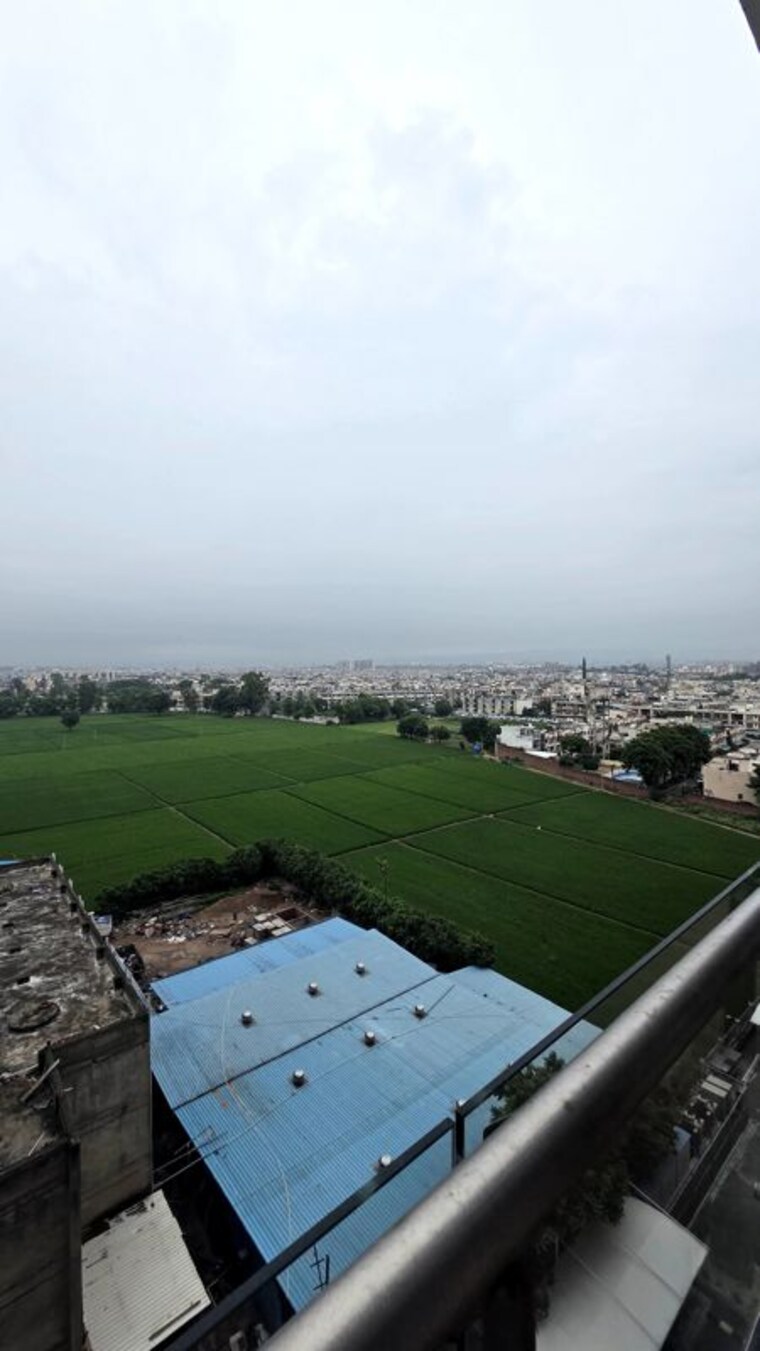 Balcony, the-ananta-aspire 3 Bedroom 1843 Sq.Ft. Apartment In Utrathiya Zirakpur 10719316