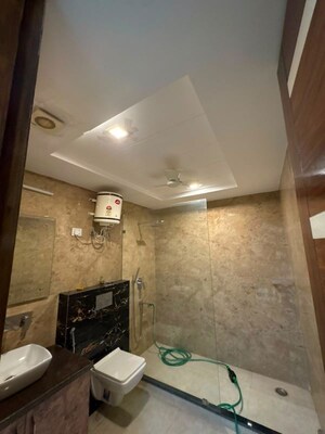 Attached Bathroom in 4 BHK Builder Floor at SS Mayfield Gardens, Sector 51 – for Rent