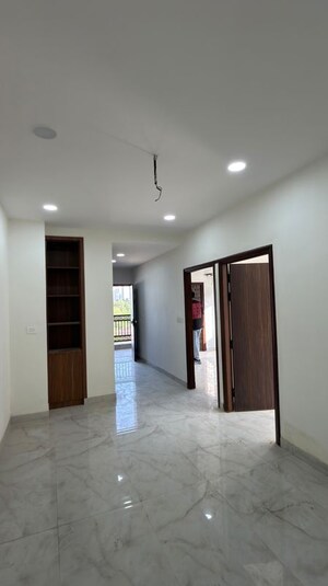 Room in 3 BHK Builder Floor at Villa Vegas Royal Residency, Sector 104 – for Sale