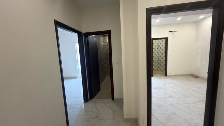 Room, villa-vegas-royal-residency 3 Bedroom 1700 Sq.Ft. Builder Floor In Sector 104 Noida 10719320