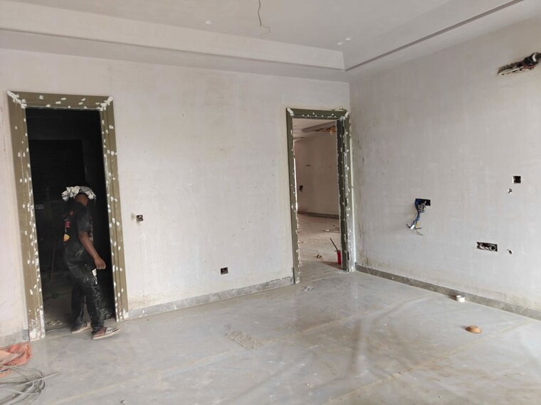 Room, model town 5 Bedroom 4050 Sq.Ft. Builder Floor In Model Town Delhi 10719366