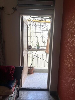 Room in 2 BHK Apartment at Naktala – for Sale