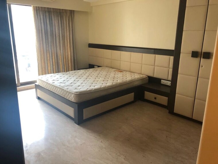 Bedroom, hicons-classic 4 Bedroom 2200 Sq.Ft. Apartment In Khar West Mumbai 10719384