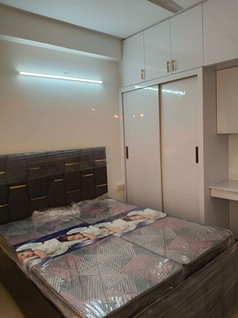 Bedroom, pyramid-fusion-homes 2 Bedroom 691 Sq.Ft. Apartment In Sector 70a Gurgaon 10719395